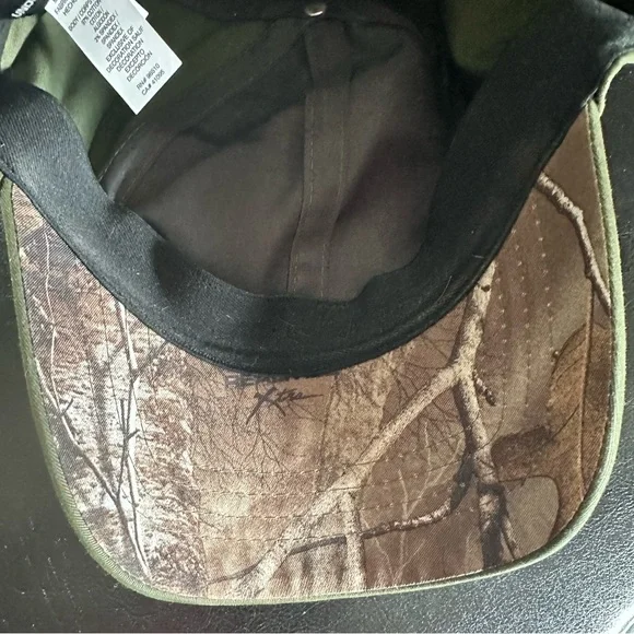 SOLD. Under Armour ladies hat 🧢 - Picture 4 of 5